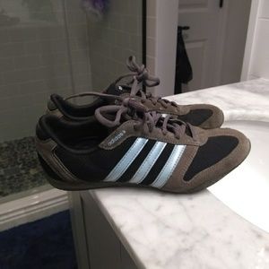 Adidas black, grey and blue size 8 shoes